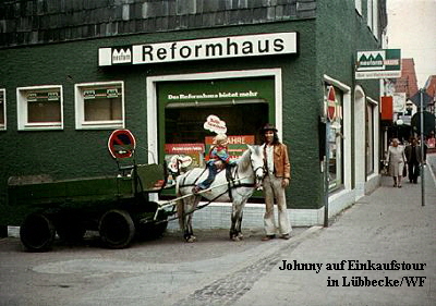 Johnny auf Einkaufstour   
in Lbbecke/WF
